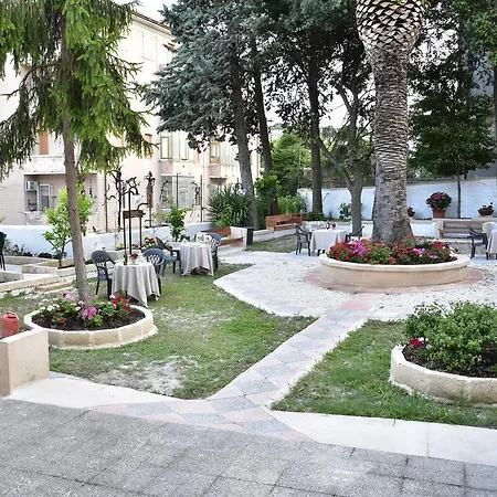فندق San Gabriele 3*