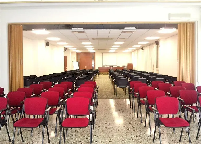 圣加布里埃莱酒店 酒店 洛雷托